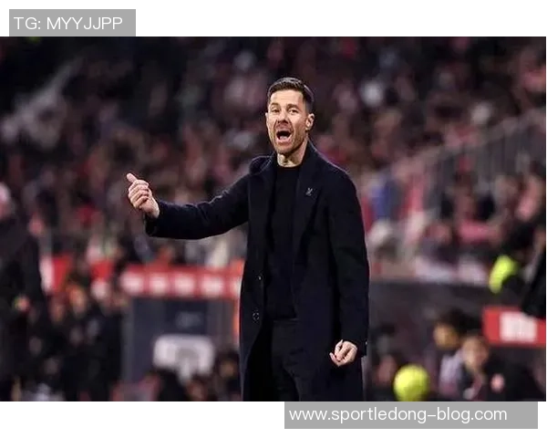 巴萨更衣室意外阿隆索西超杯决赛后即遭解职引发热议 巴萨更衣室意外阿隆索西超杯决赛后即遭解职引发热议