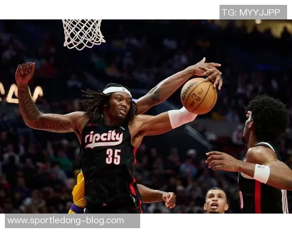 拓记分析罗威外线防守能力超越克林根和杨瀚森球队应优先续约他