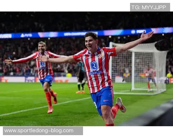 巴里奥斯强调阿尔瓦雷斯努力付出不应只看进球表现 巴里奥斯强调阿尔瓦雷斯努力付出不应只看进球表现